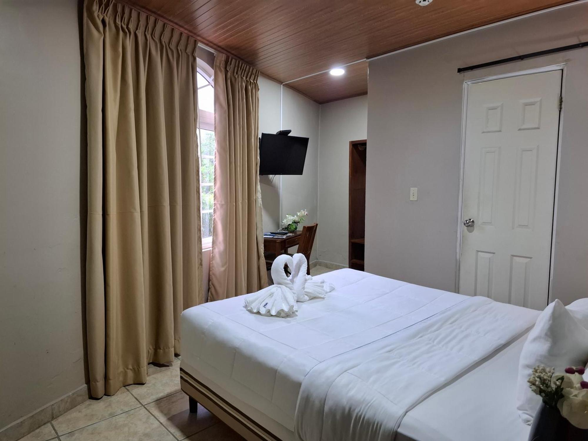 Hotel La Casa De La Abuela Бокете Экстерьер фото
